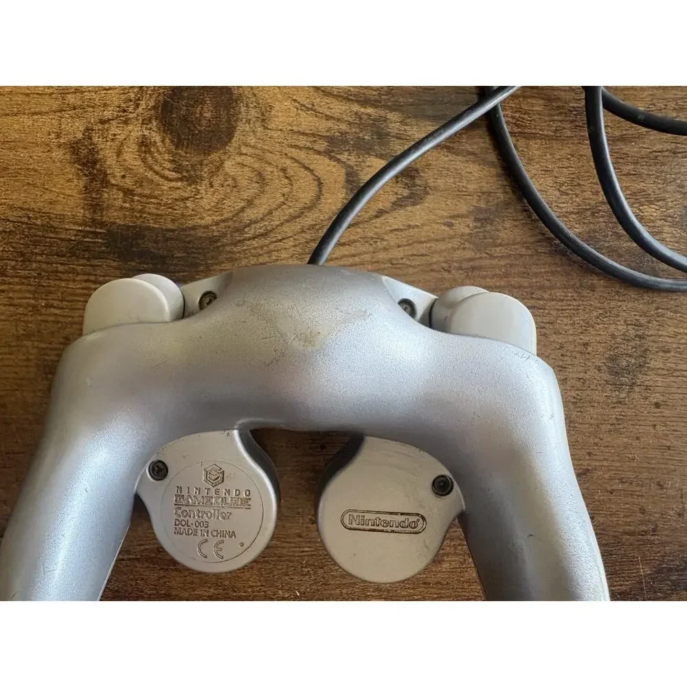 Nintendo Gamecube Controller Silver DOL-003 Genuine OEM Authentic